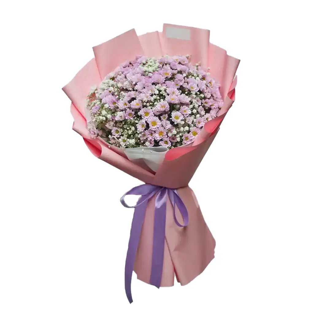 خرید دستهگل مینیداوودی یاسی مدل Lilac Mist No.14؛ ترکیبی لطیف و پاستلی با کاغذپیچی صورتی و ژیپسوفیلا سفید، مناسب تولد و هدیههای دخترانه با ارسال سریع در تهران